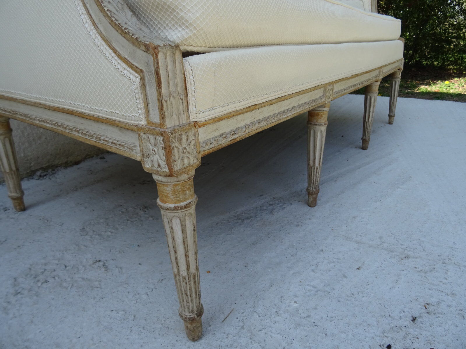 Louis XVI bench of the 19th century