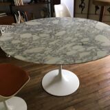 Knoll Tulip Table