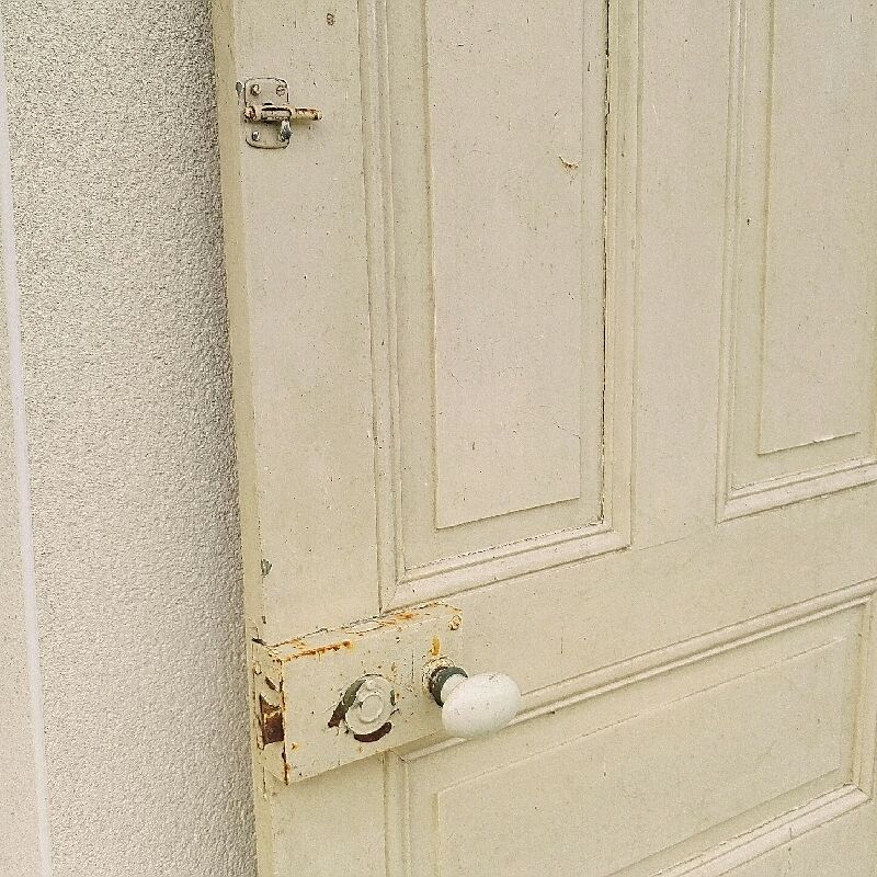 Old interior door wood painted vintage porcelain handle N°1