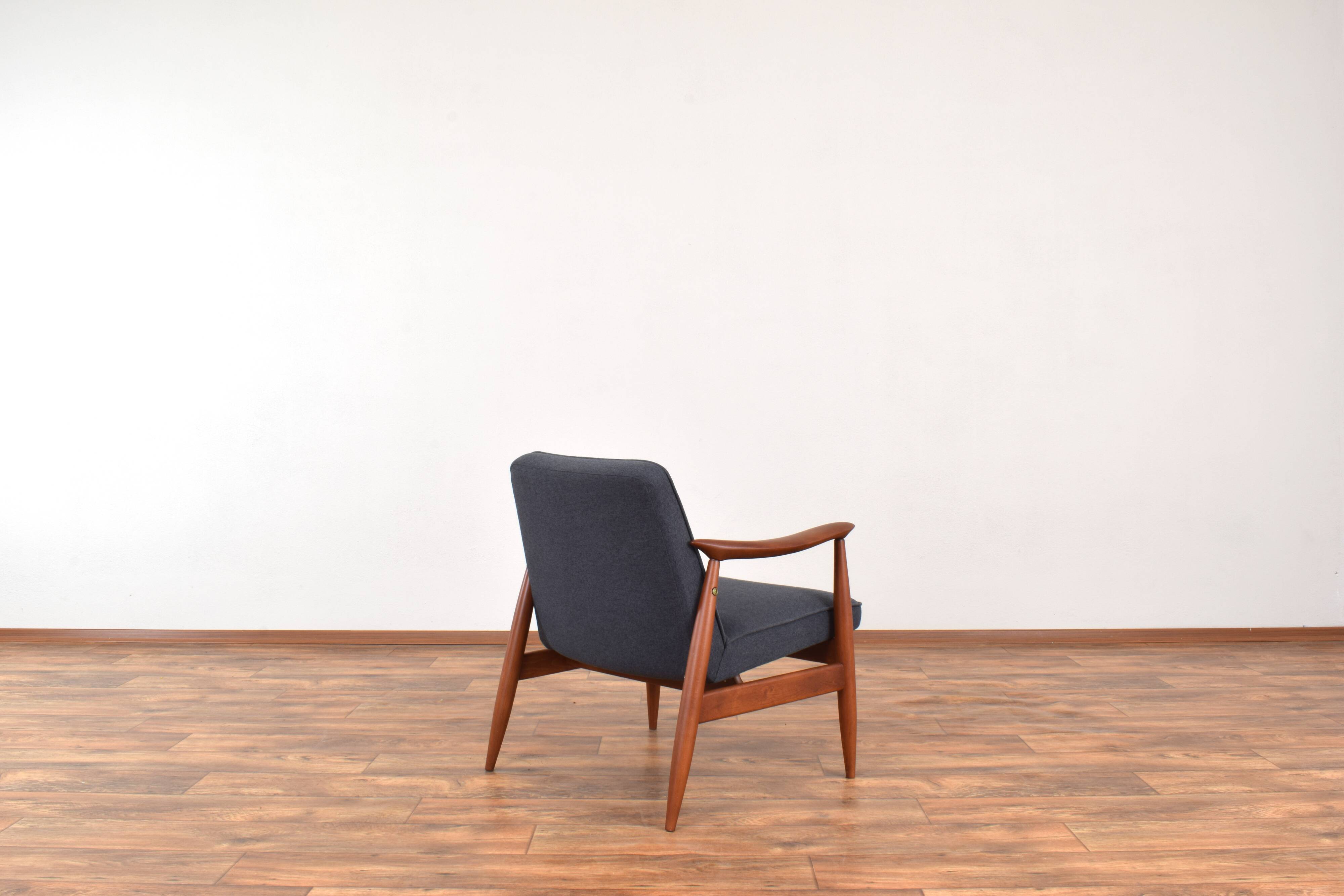 Mid-Century Polish Lounge Chair by Juliusz Kędziorek, 1960s.