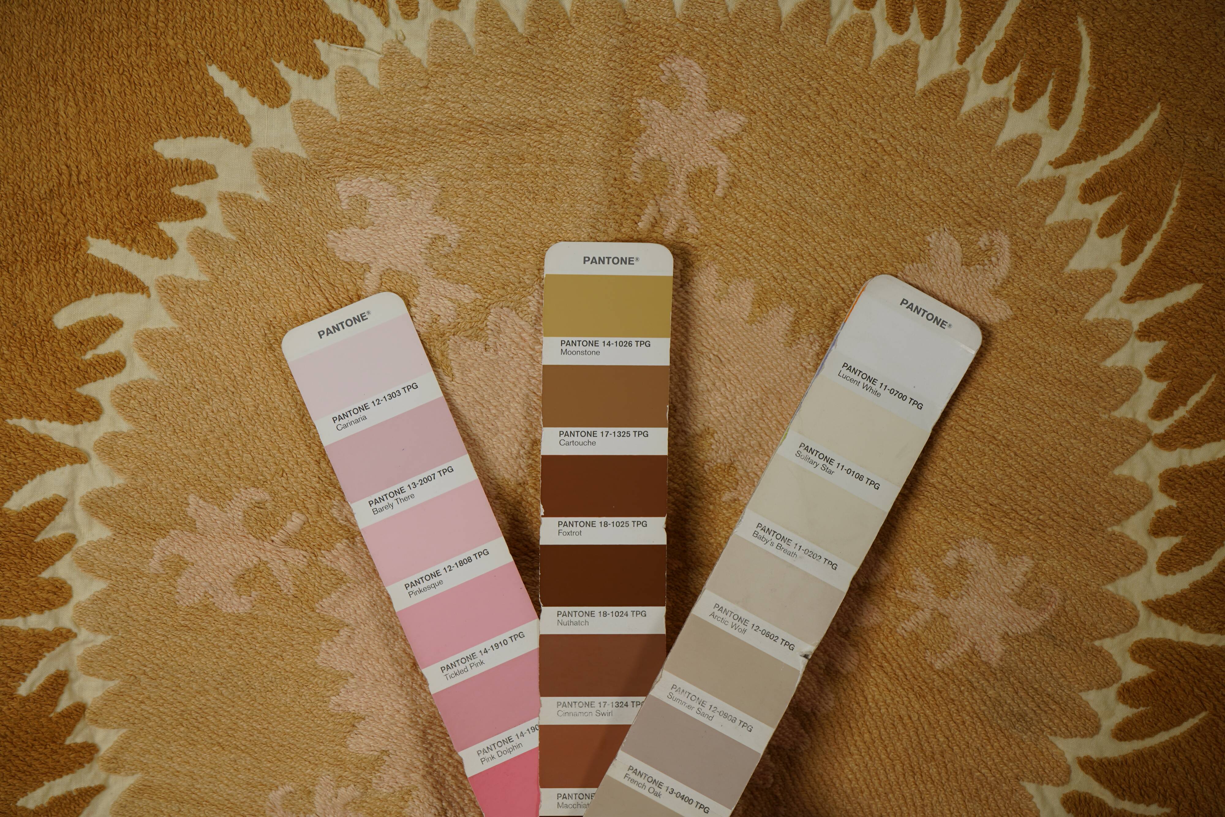 Tapis turc vintage noué à la main