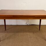 Vintage extendable table