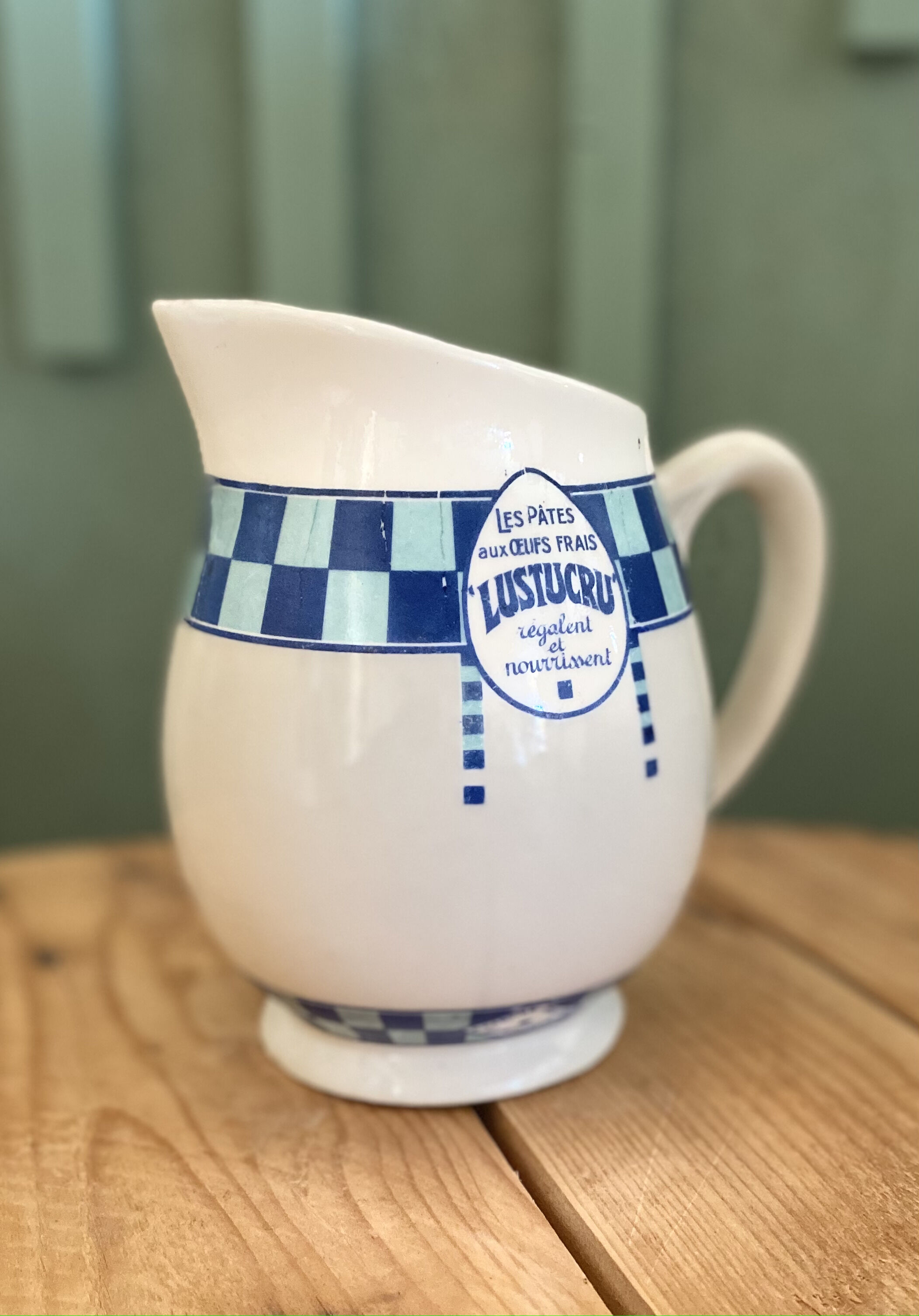 “Lustucru” advertising carafe