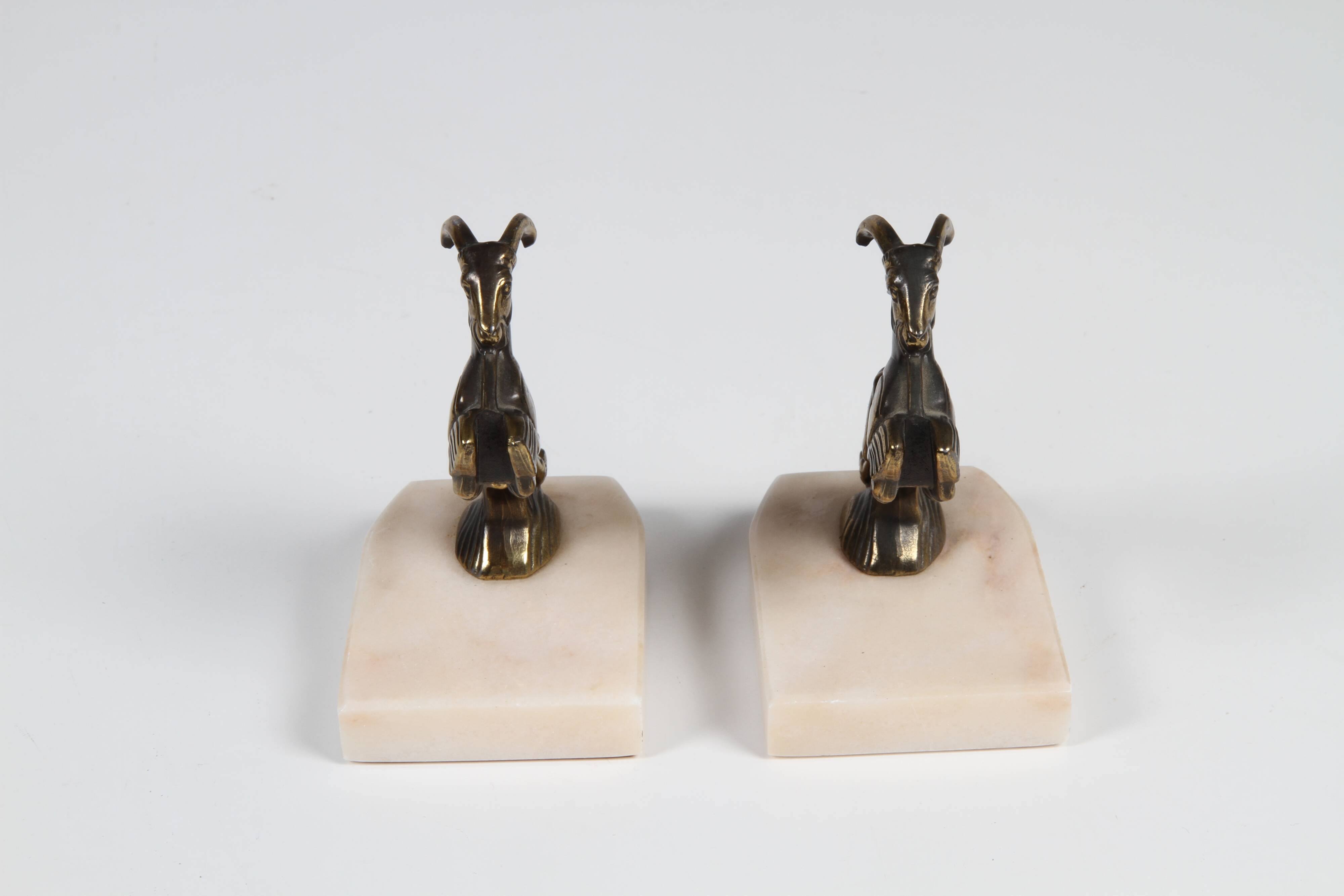 Paire de serre-livres antilopes