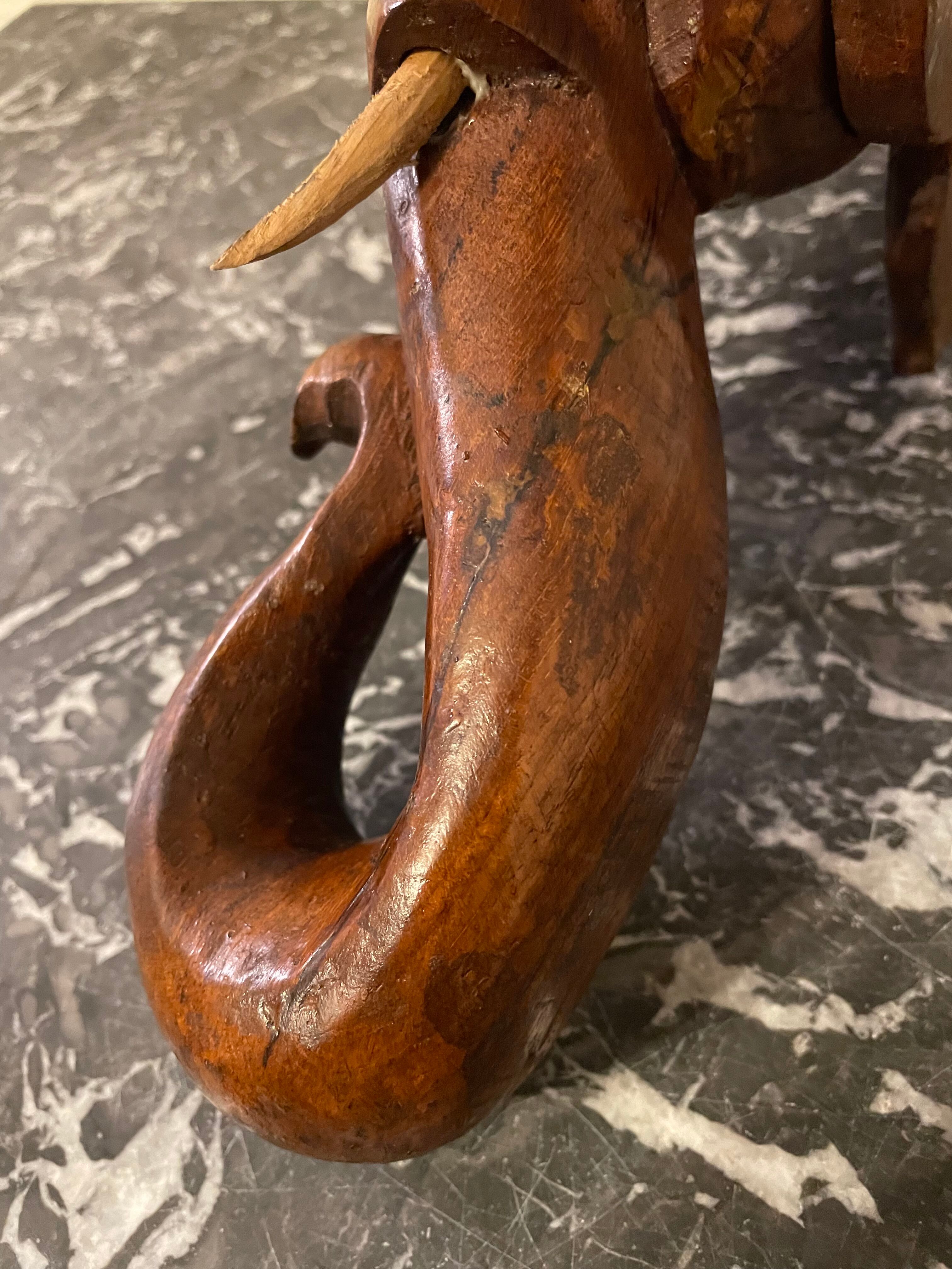 Wall console elephant head