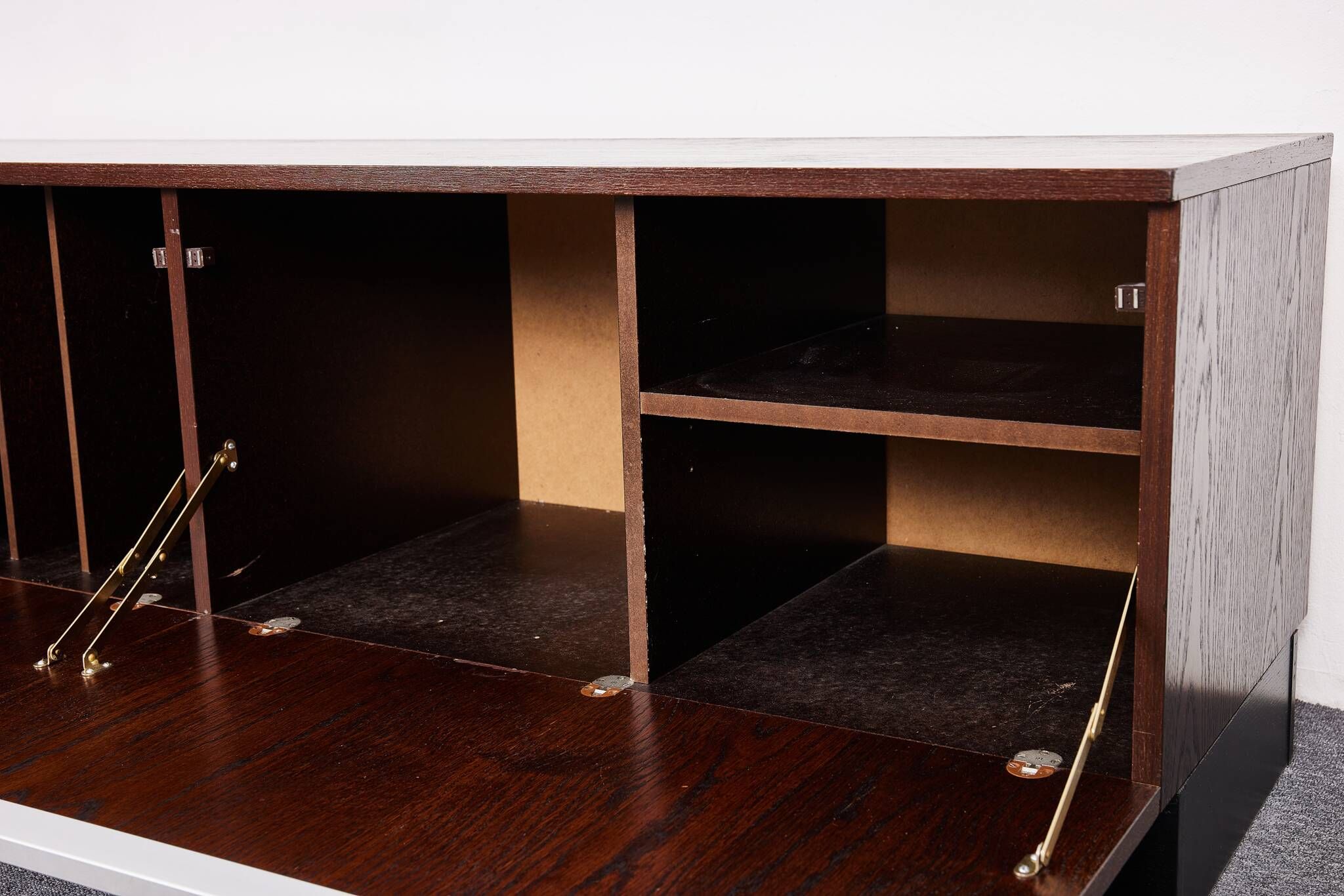 Mid Century Vintage, Oak veneered Media Sideboard by Torbjørn Afdal for Bruksbo, 1970s Norway