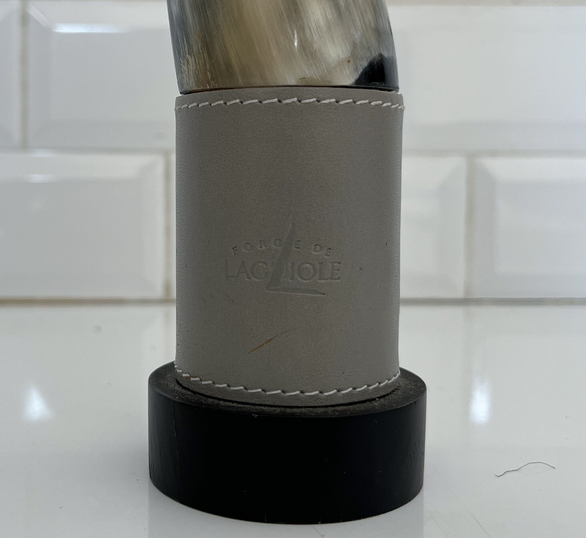 Laguiole pepper mill