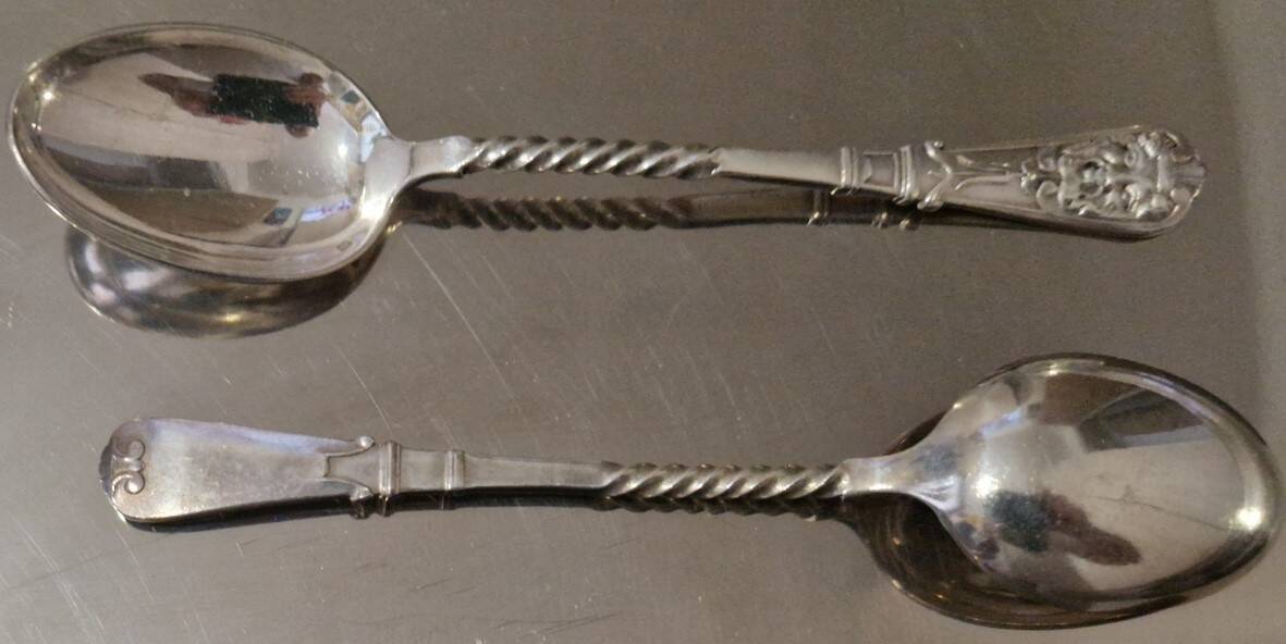 12 petites cuillères Christofle Marly métal argenté modèle mascaron