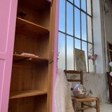 Pink knitted cabinet