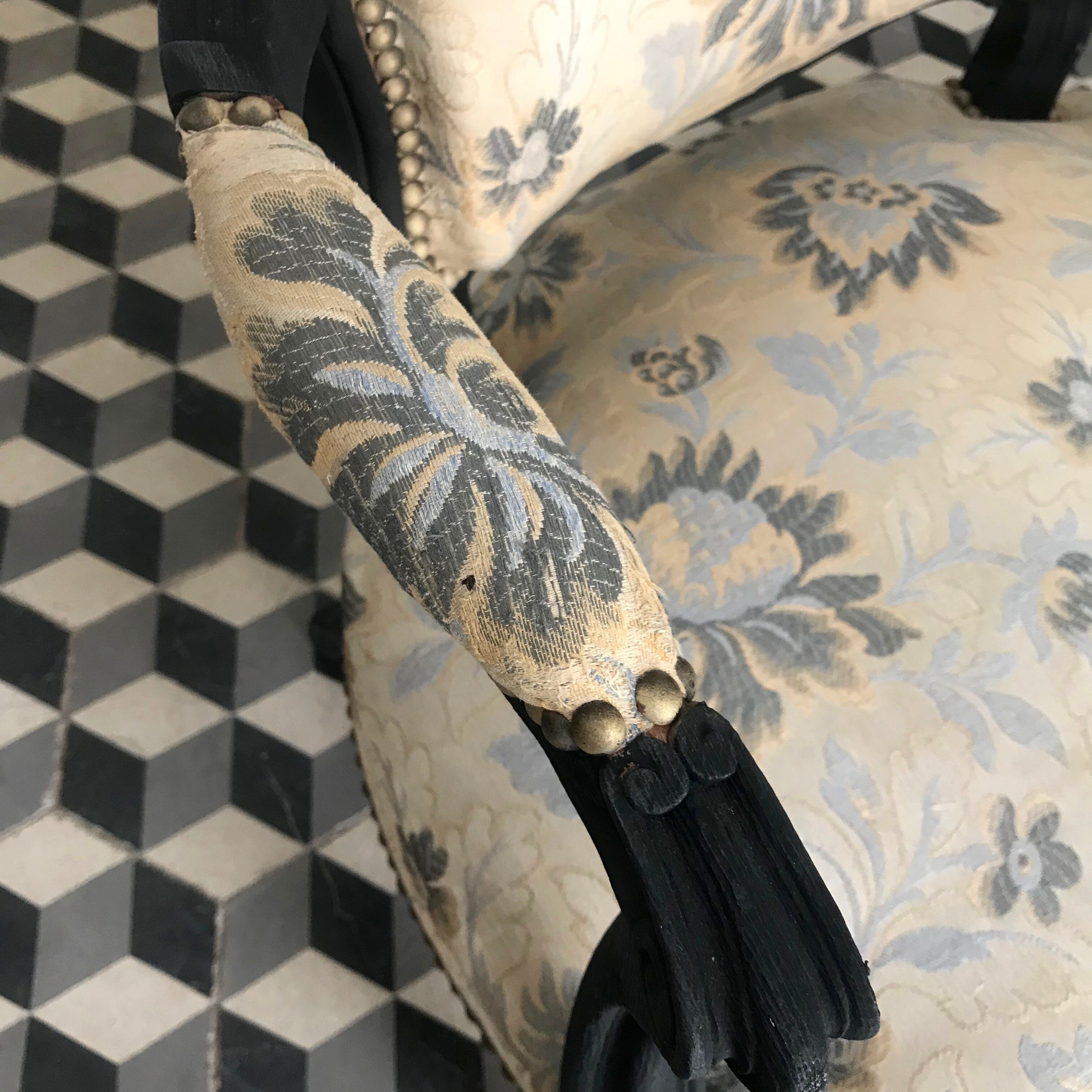 Louis XV Convertible Chair