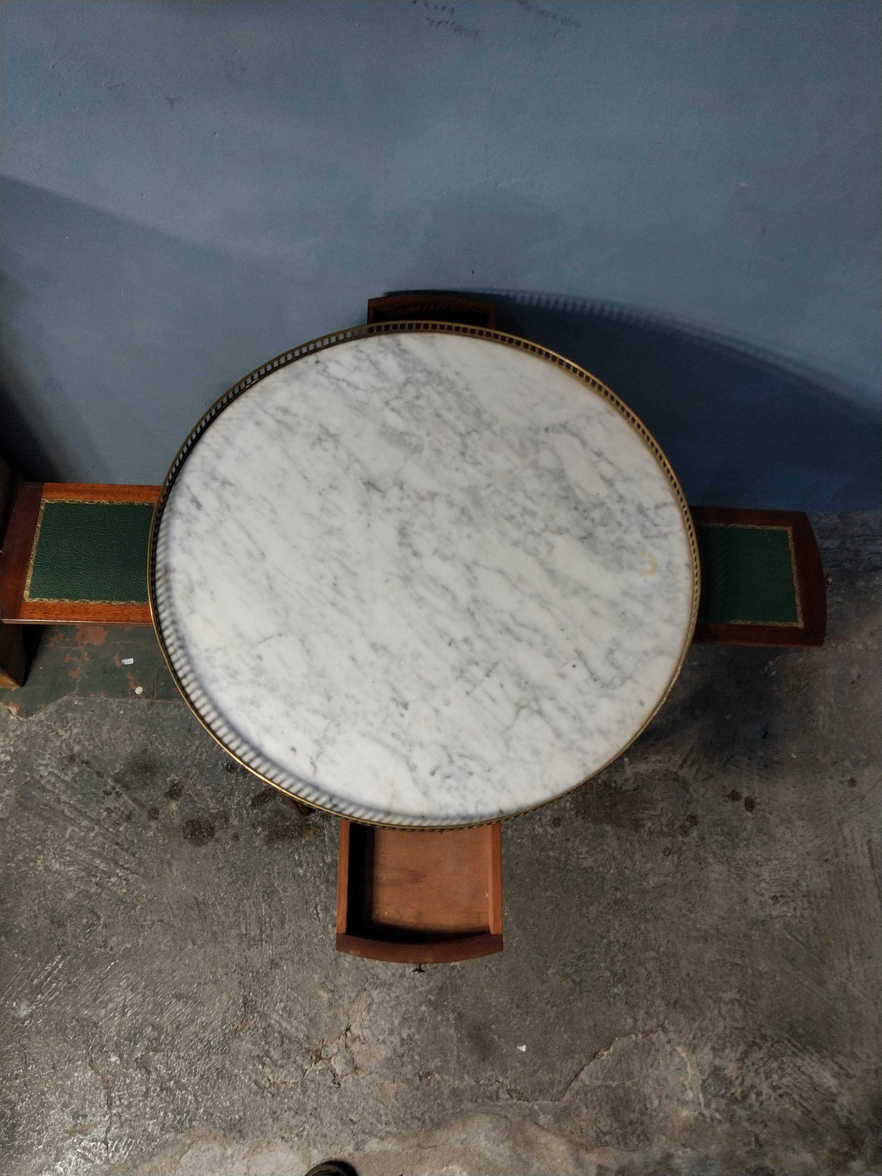 Hot water bottle table