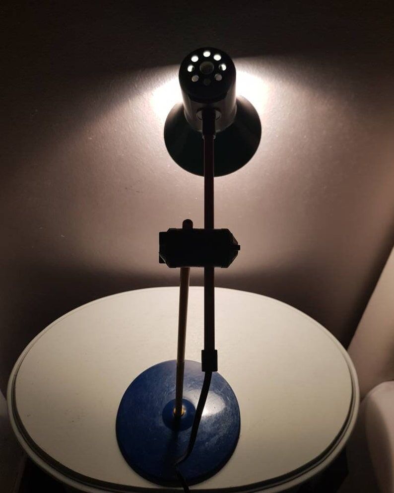 1980s metal desk lamp, Memphis style