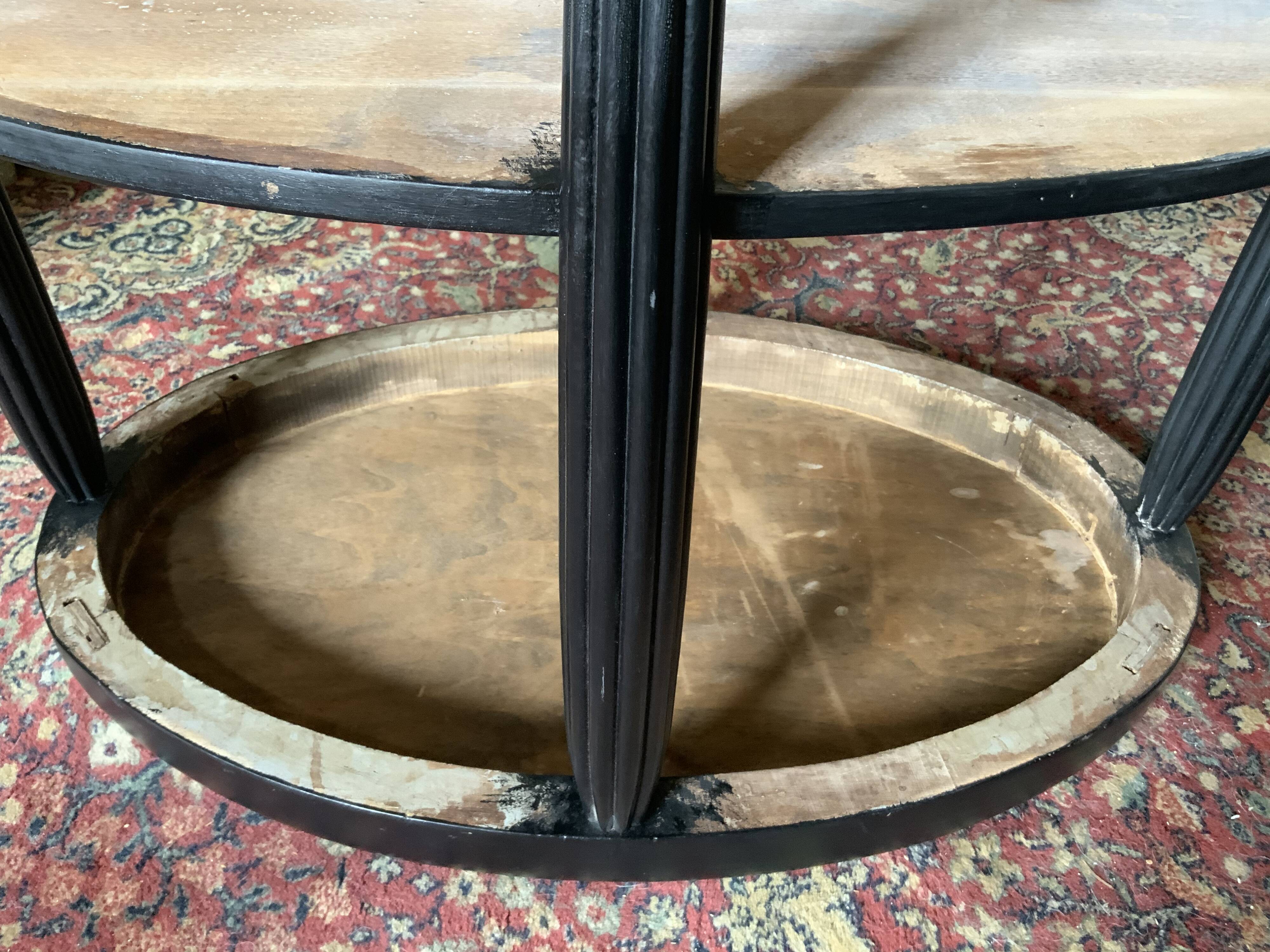 Healing art deco fluted feet