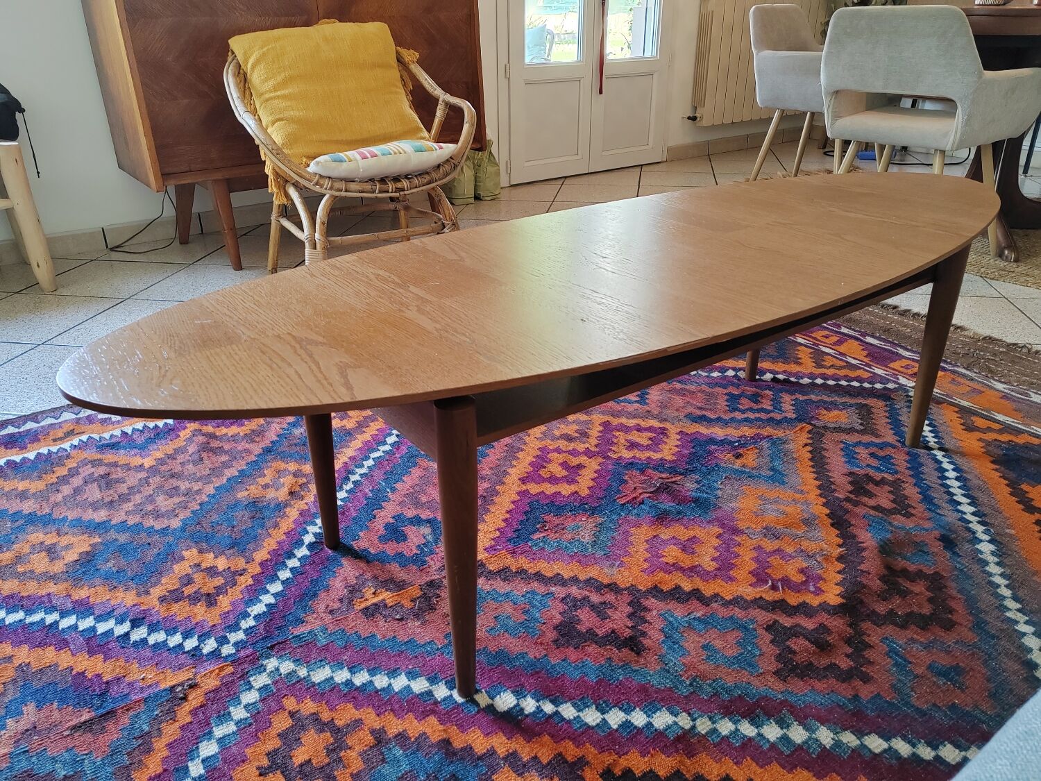 Table basse scandinave ovale