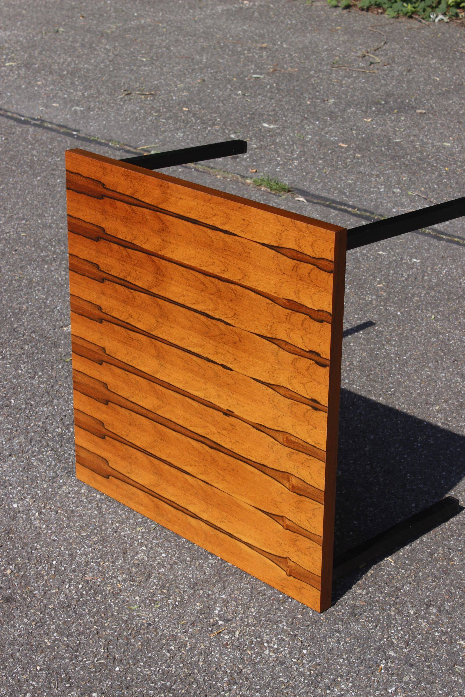 Table basse moderniste en palissandre de Rio, Mutz 1950s