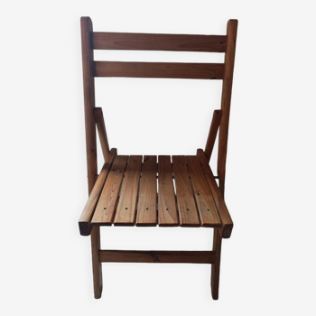 Folding chair in solid wood