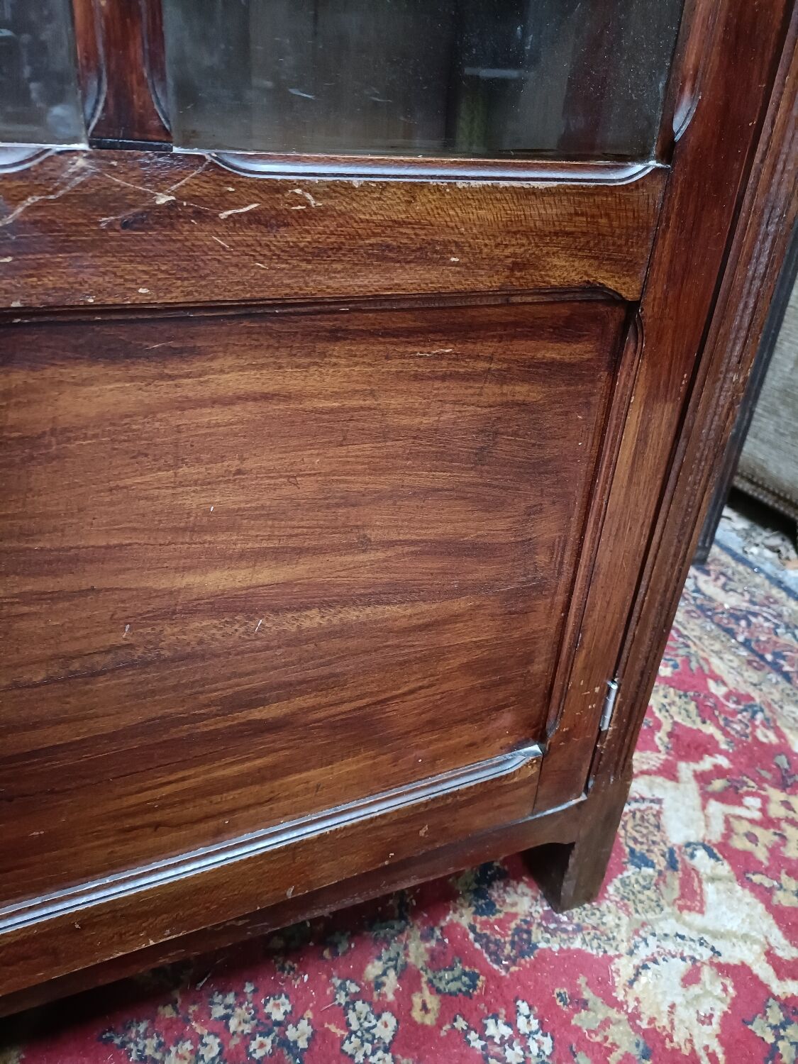 Old showcase, glass door and 4 shelves