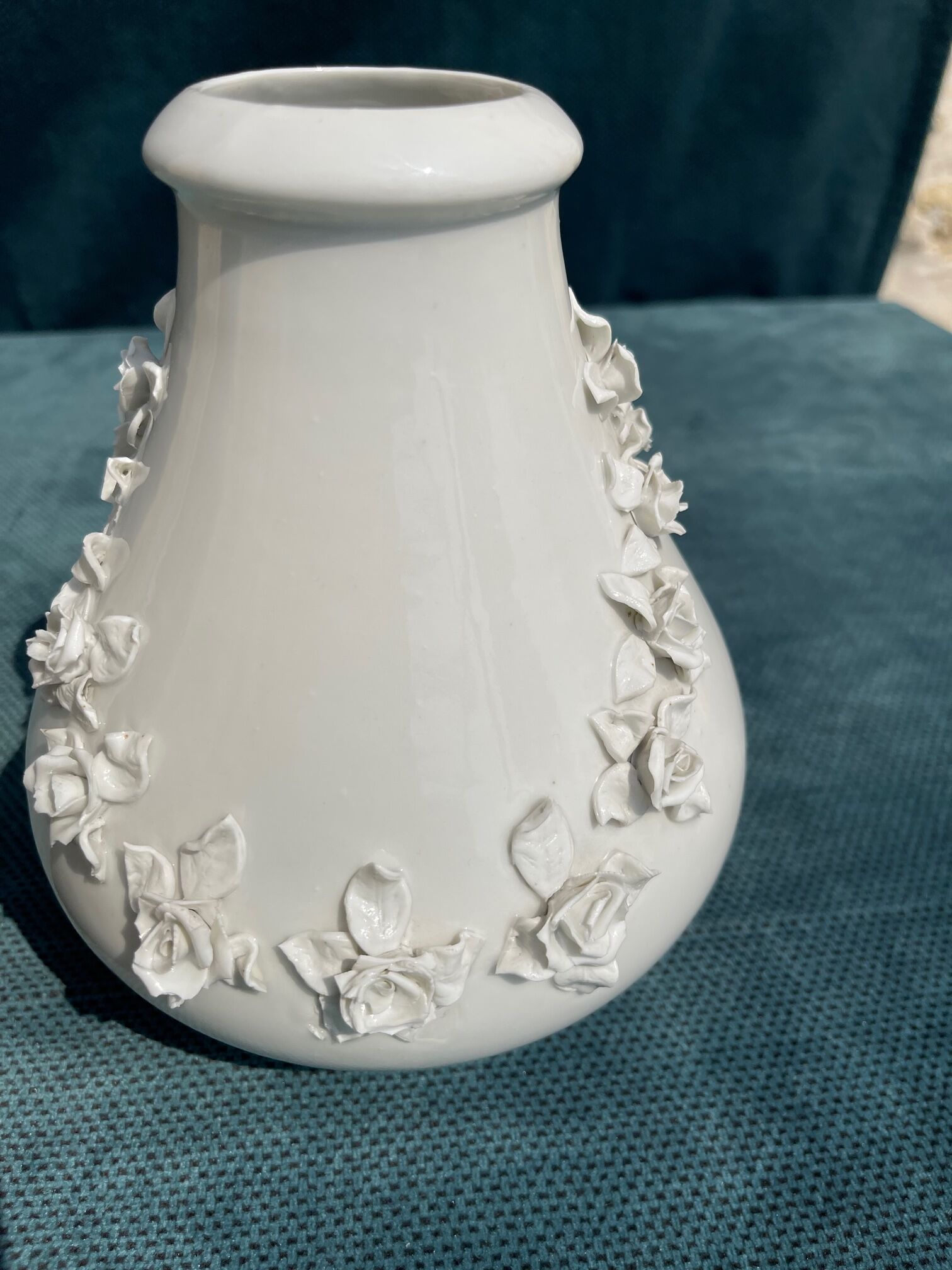 3D white vase with embossed roses