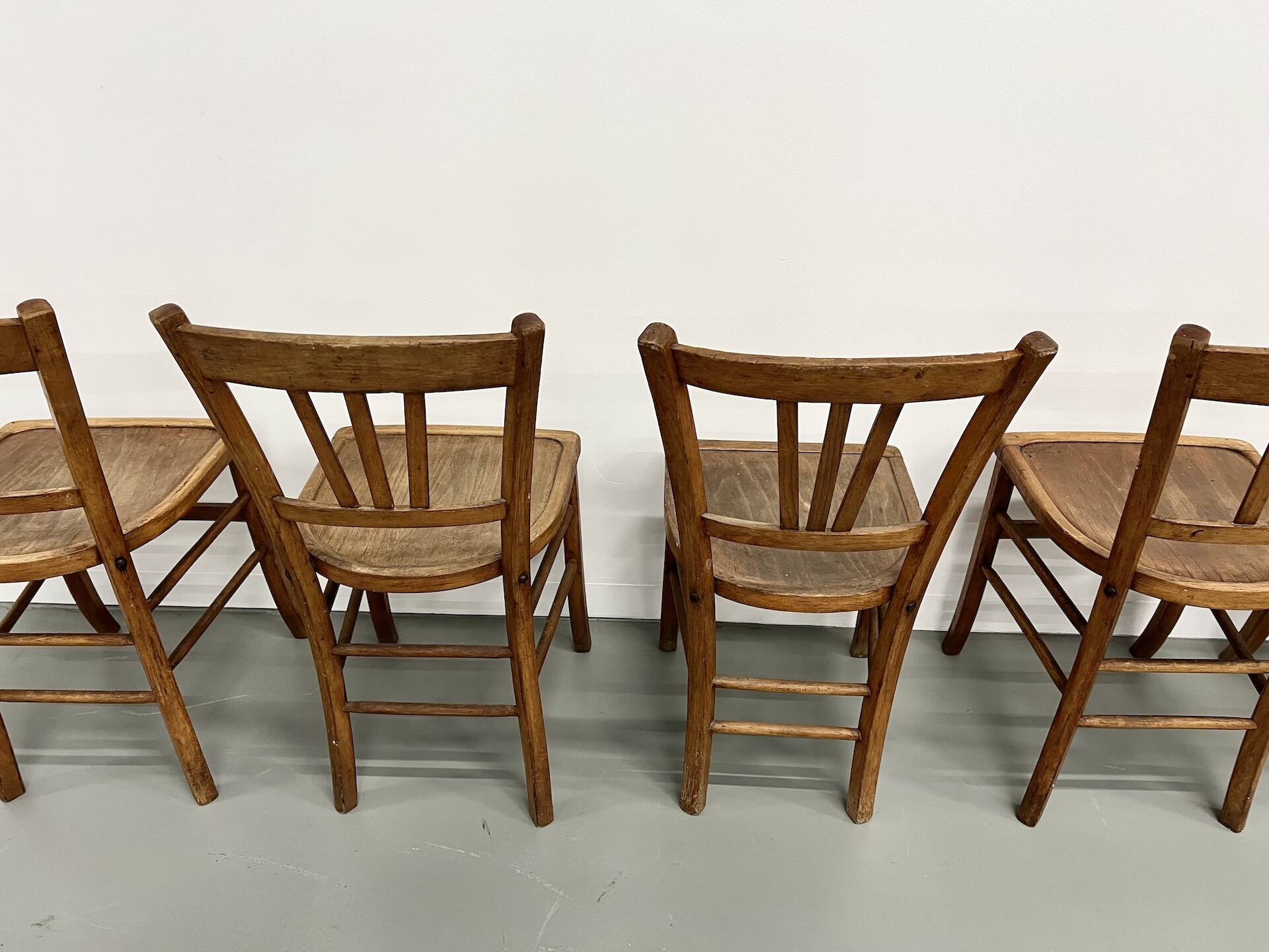 Set of 5 bistro chairs