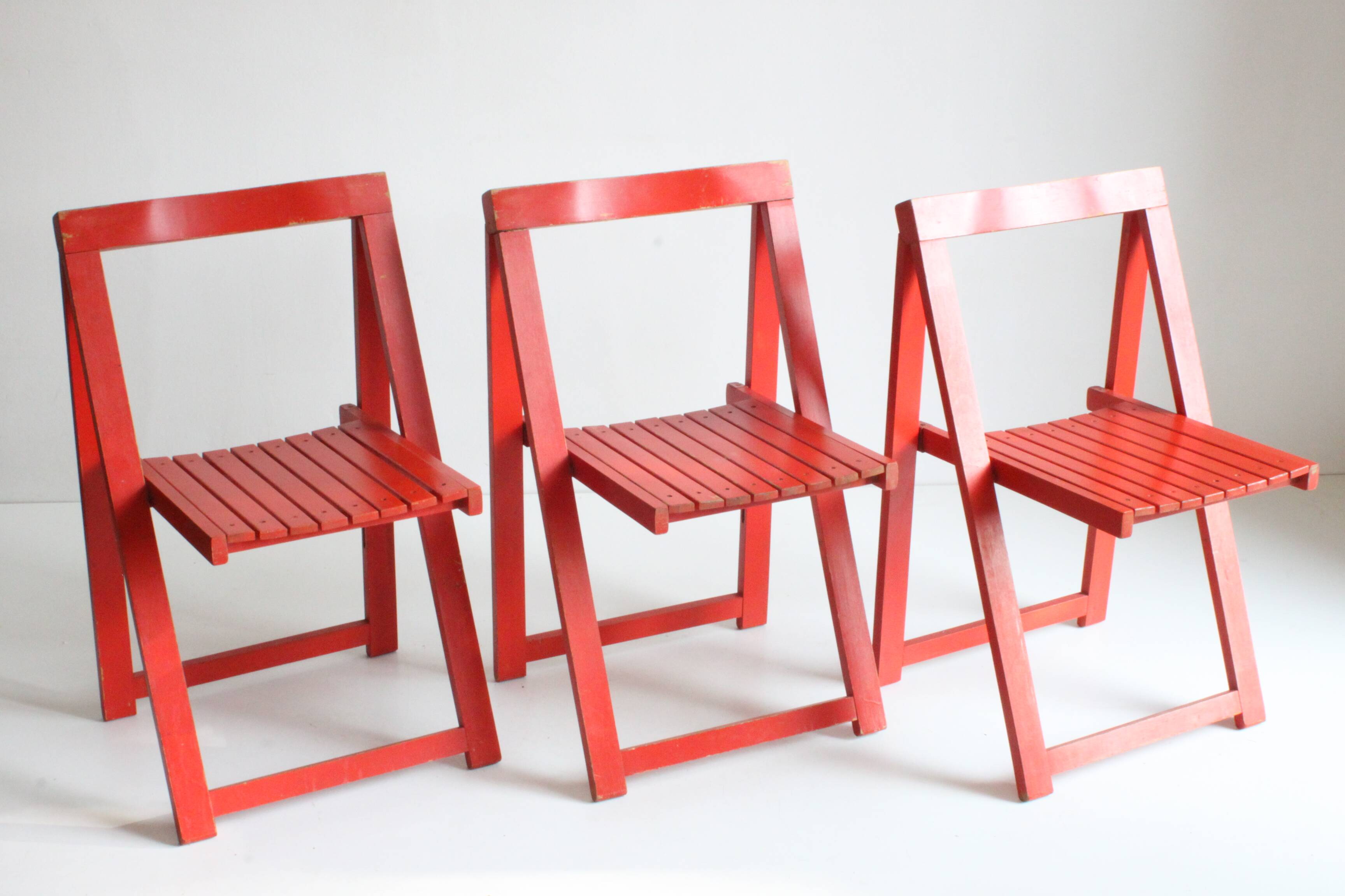 Vintage wooden folding chairs 1960s
