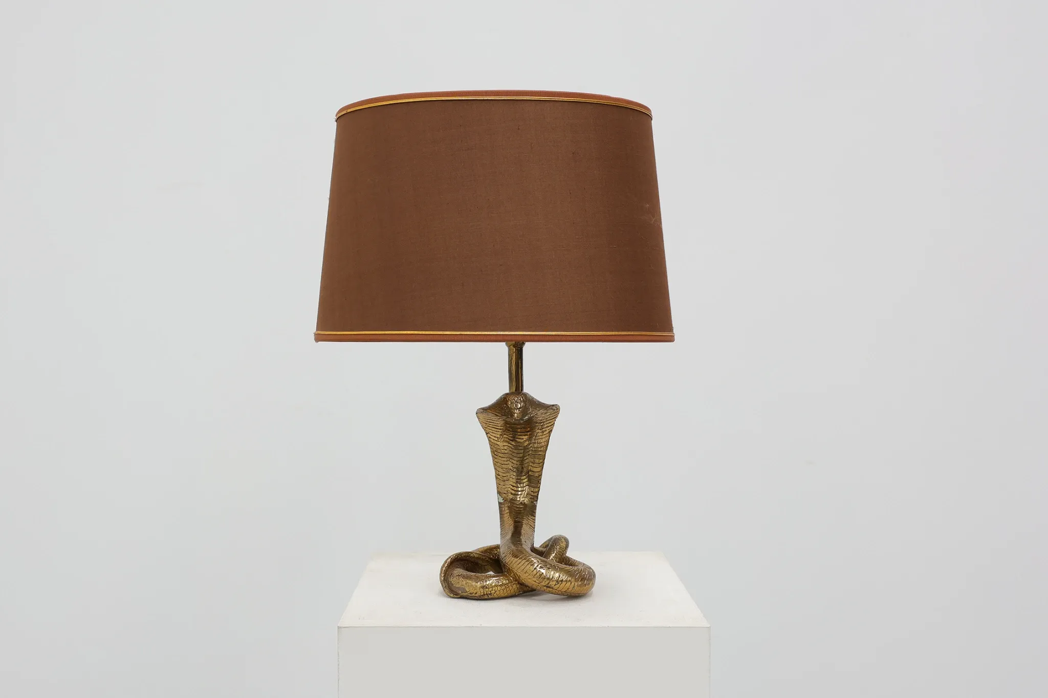 Hollywood Regency Brass Cobra Table Lamp with Brown Shade, France, 1970s