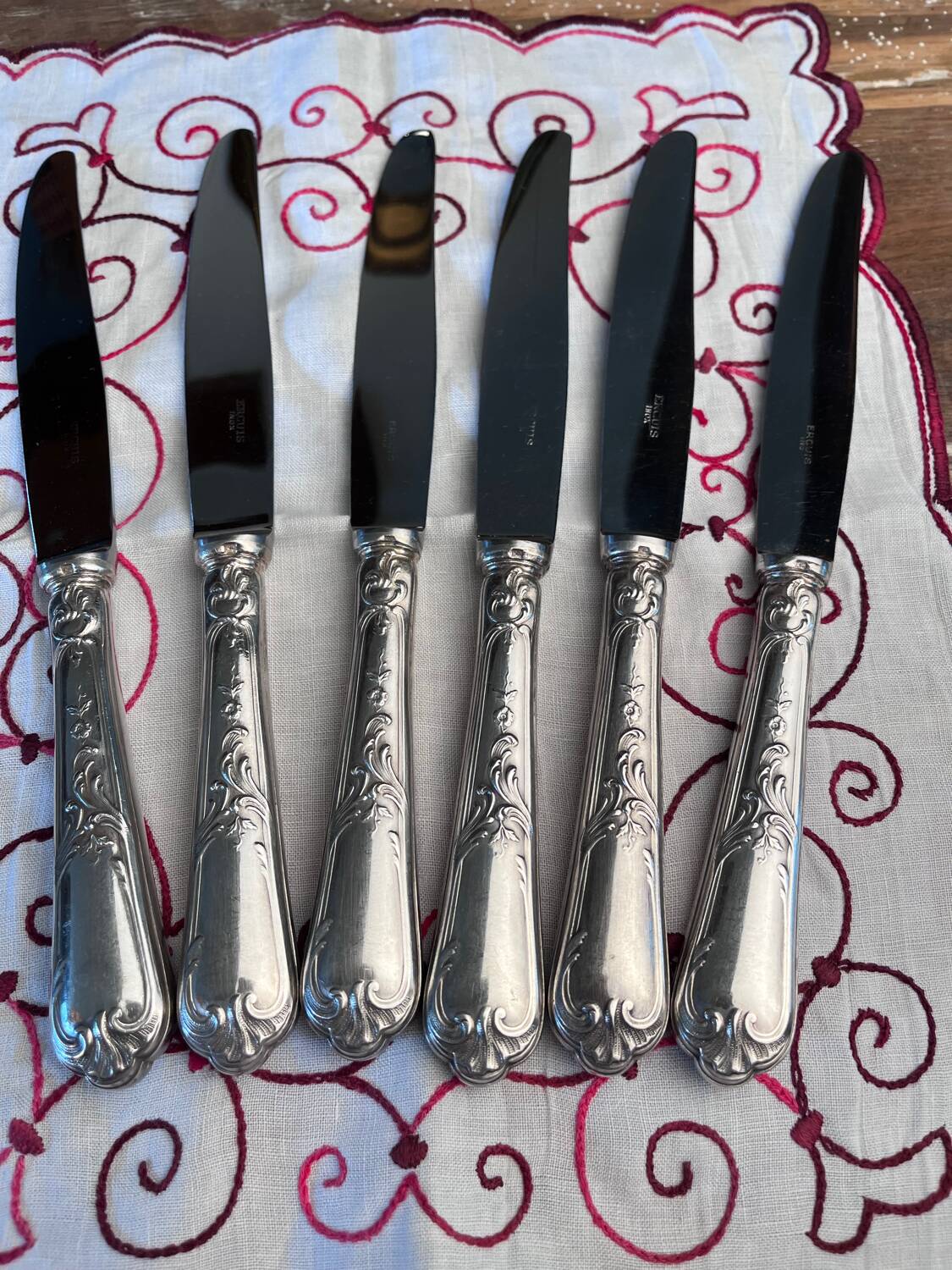 6 Ercuis silver-plated table knives
