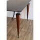 Bureau minimaliste en acier et bois
