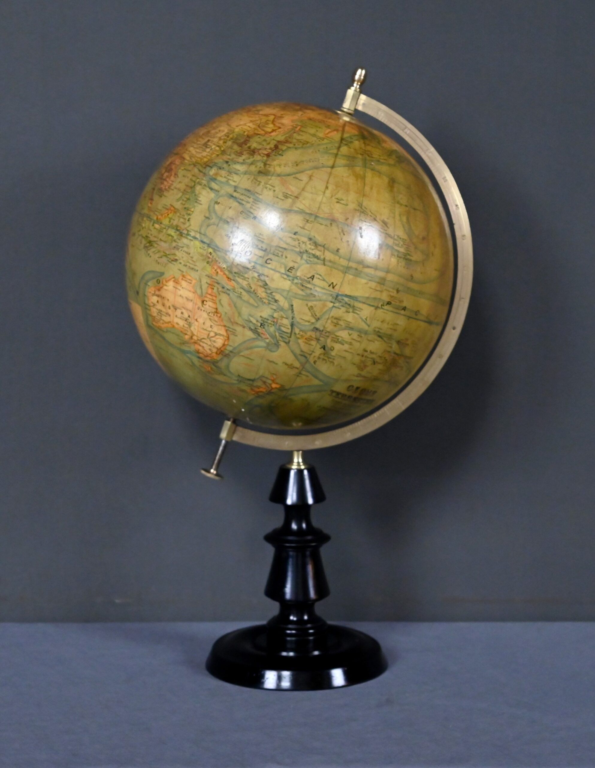 Terrestrial globe signed J. Forest – Late 19th century
