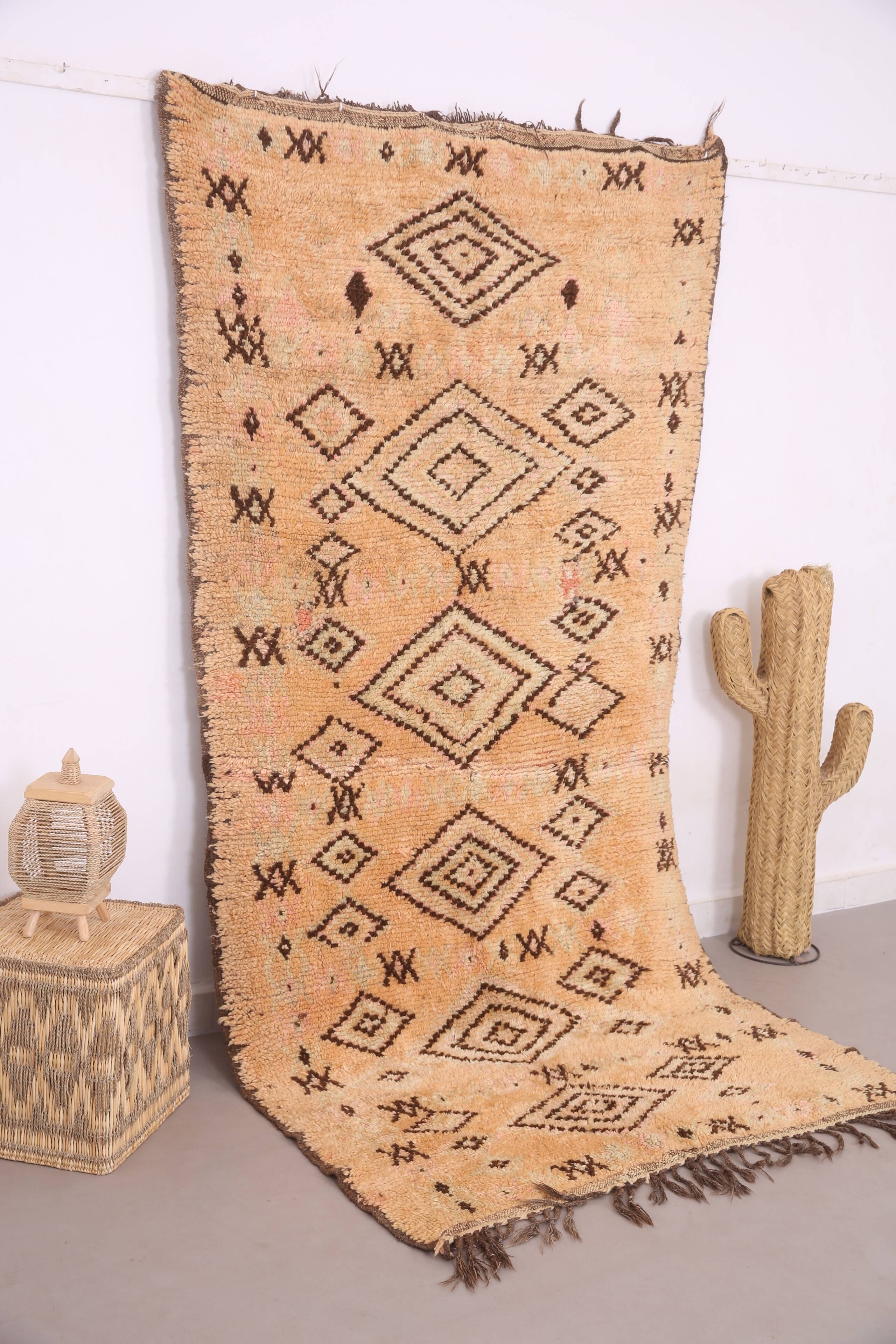 Peach Vintage Moroccan Rug 137 x 270 cm - Berber Rug Handmade - Wool Rug