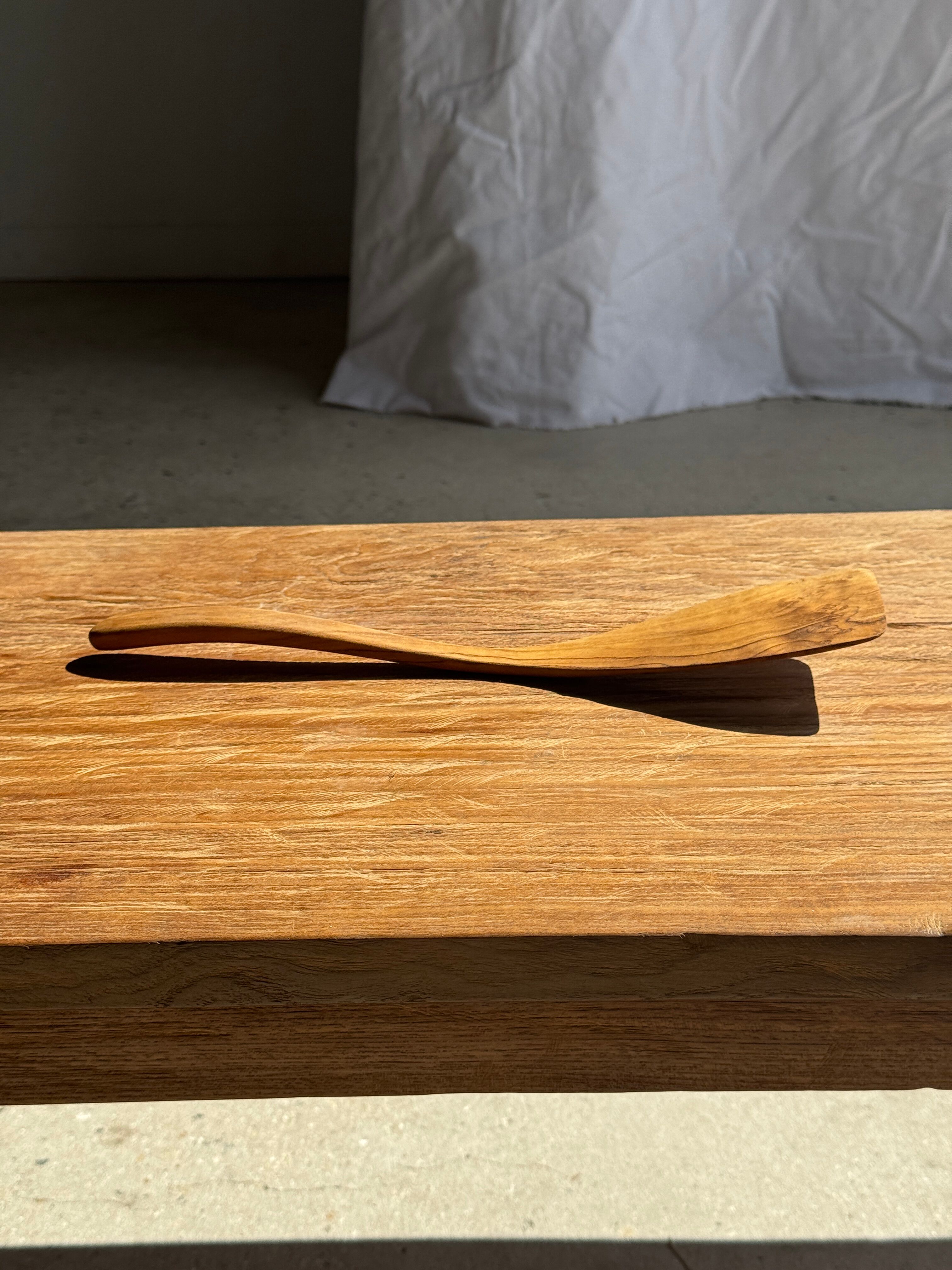 Spatula, teak kitchen utensil L32 W8