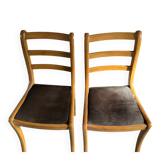Set of 2 vintage 1950s solid wood chairs – Scandinavian style