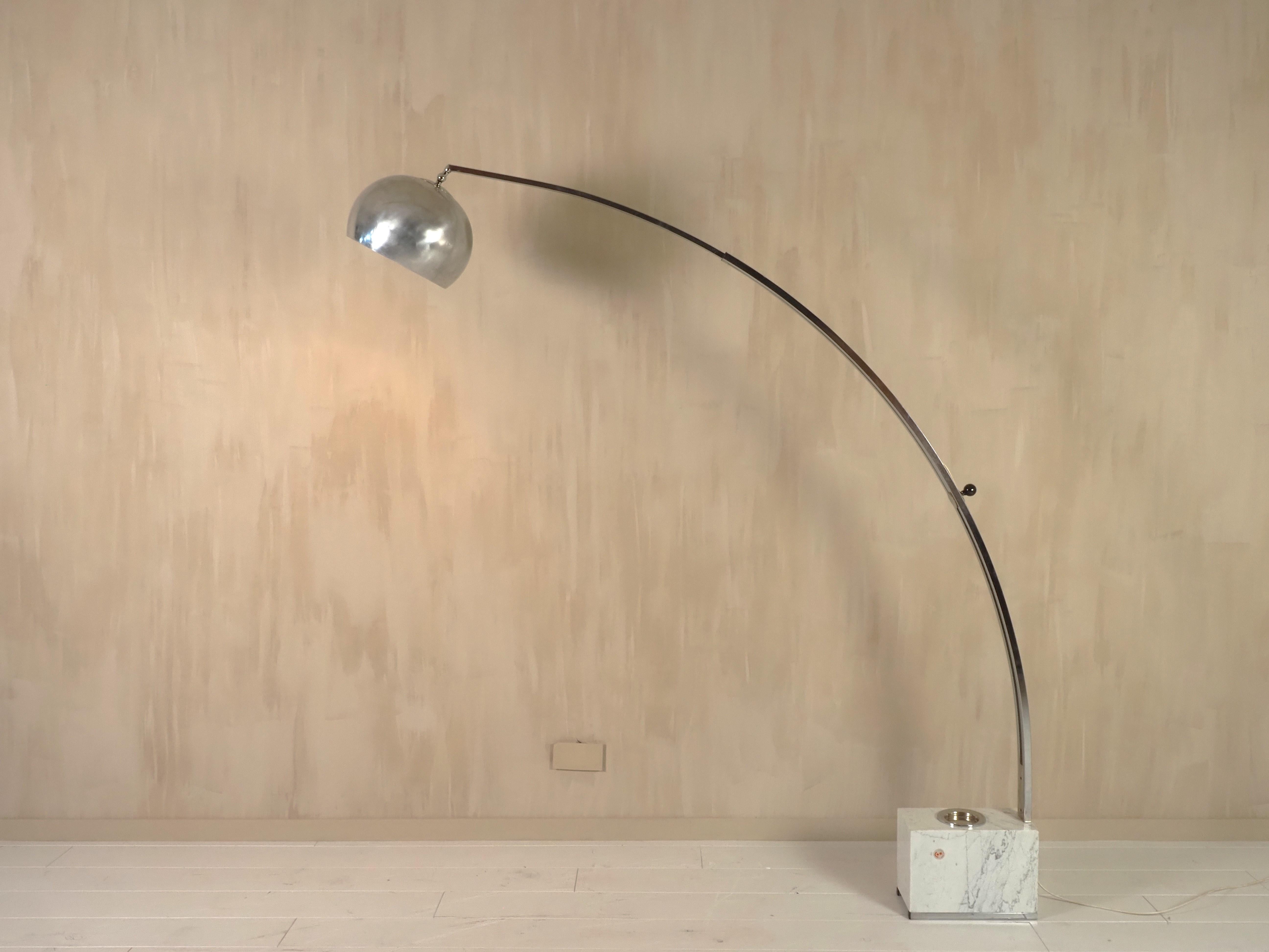 1970s Italian extendable arc floor lamp