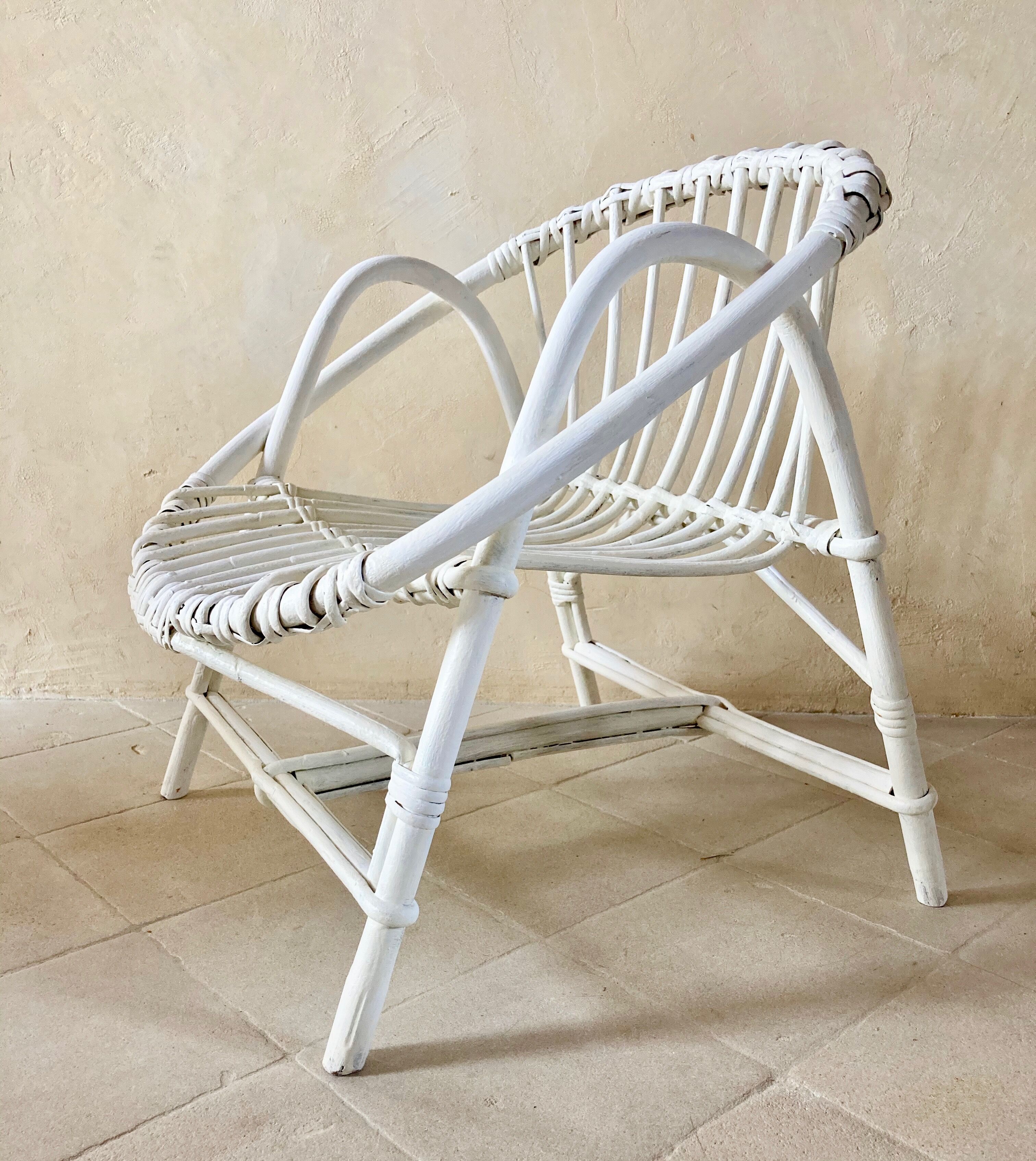 Fauteuil d'enfant en rotin vintage