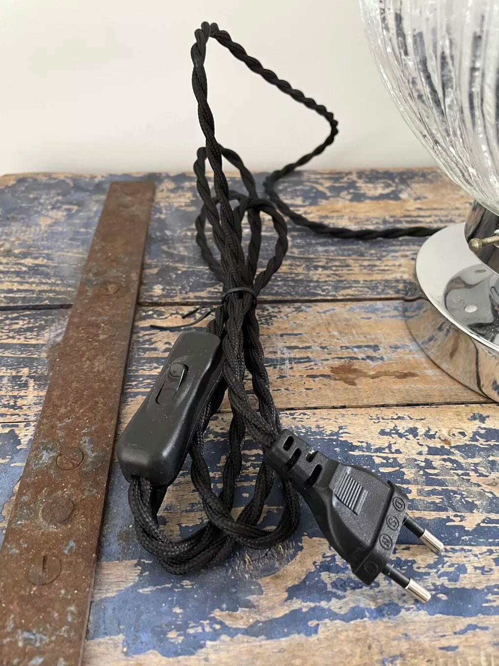 Table lamp glass and chrome