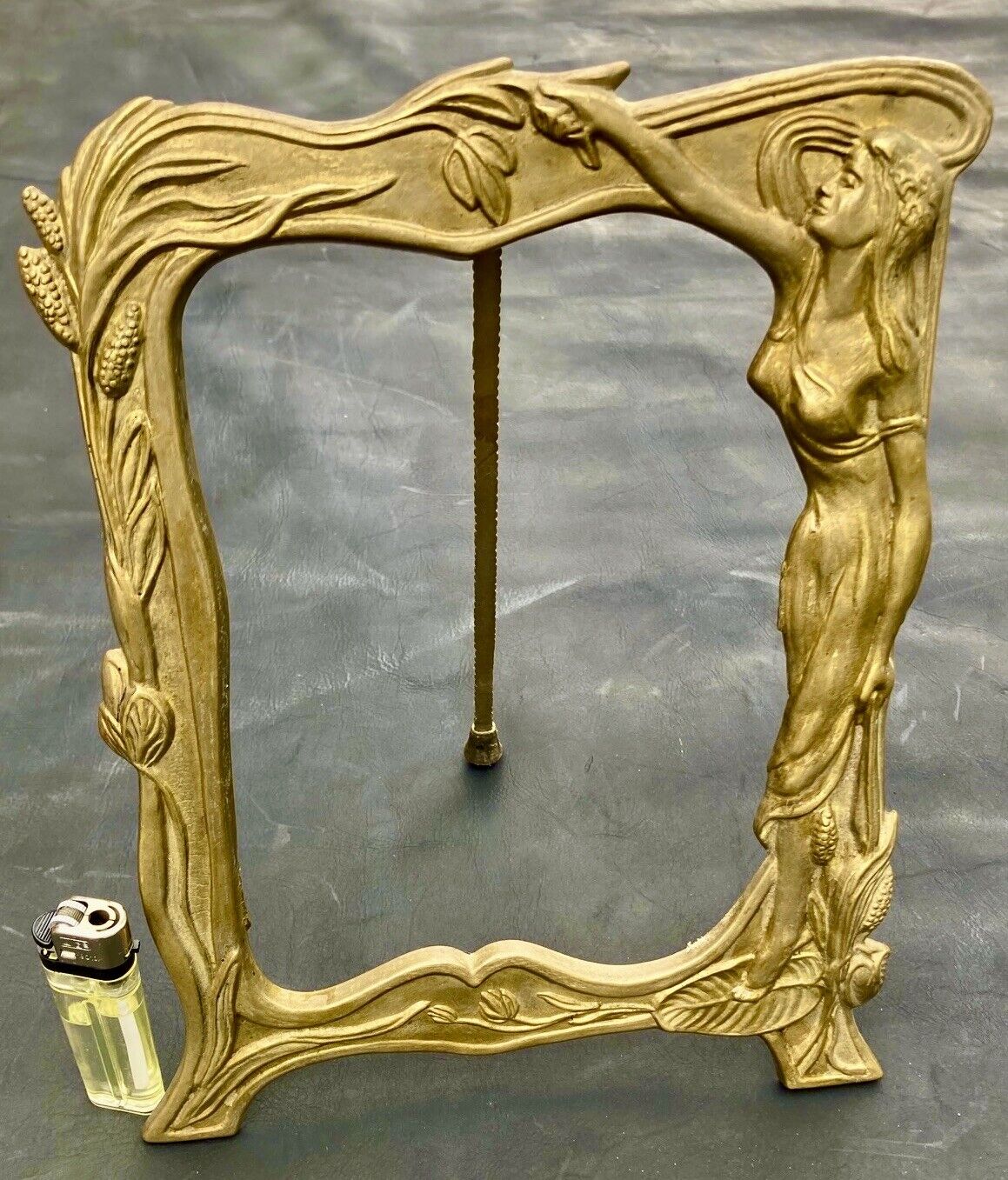 Cadre photo en bronze art nouveau N°3