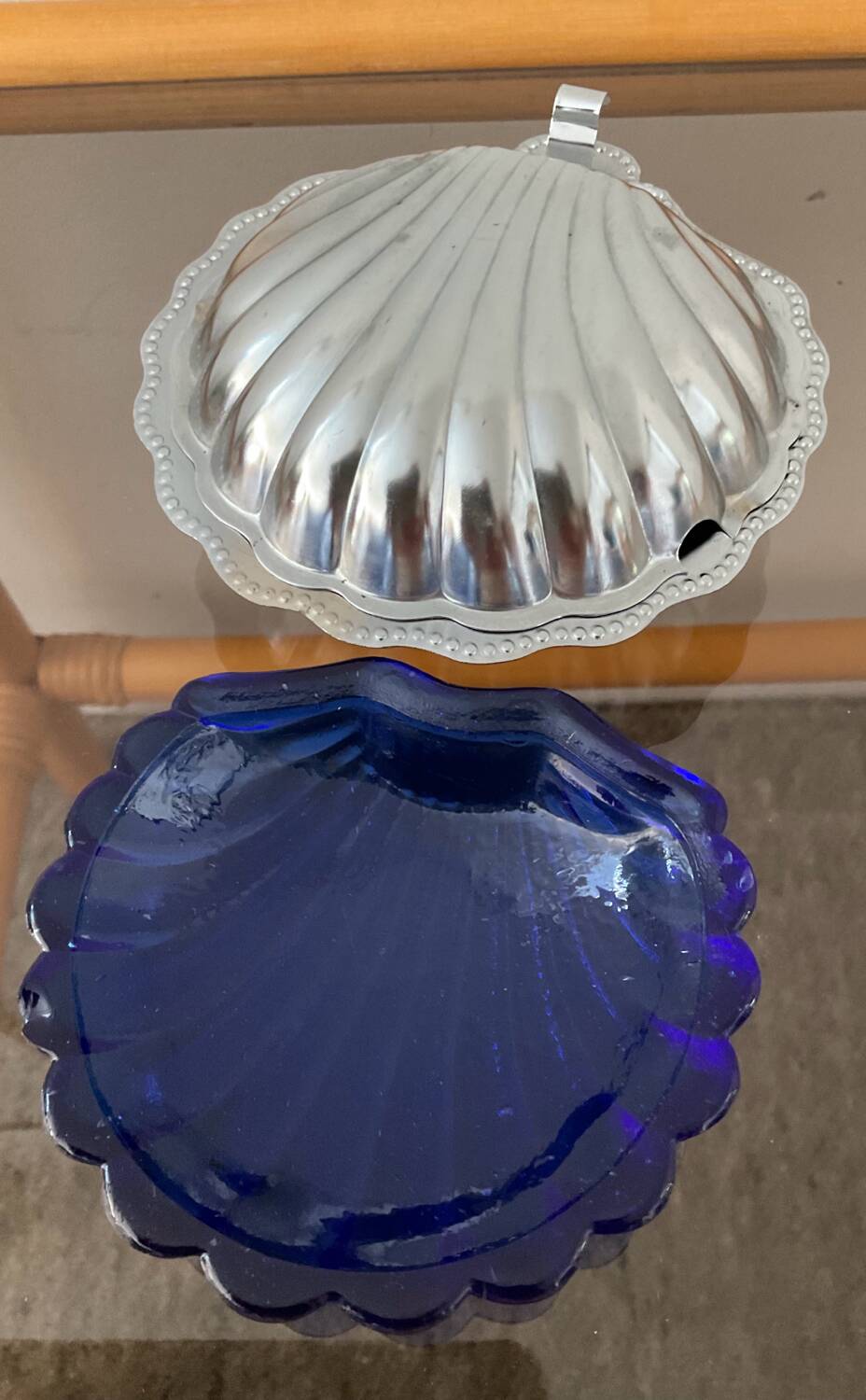 Beurrier vintage coquillage en verre et inox