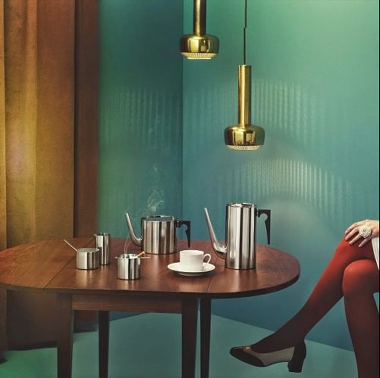 Pair of suspensions "Guldpendel" vintage brass by Vilhelm Lauritzen for Louis Poulsen