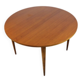 Round extendable dining table in teak – 1960s