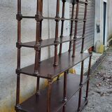 Six-tiered column shelf