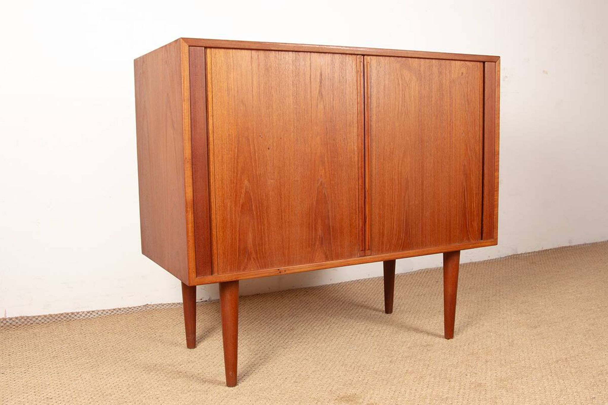 Small Danish Enfilade in teak model 42 by Kai Kristiansen, Feldballes.