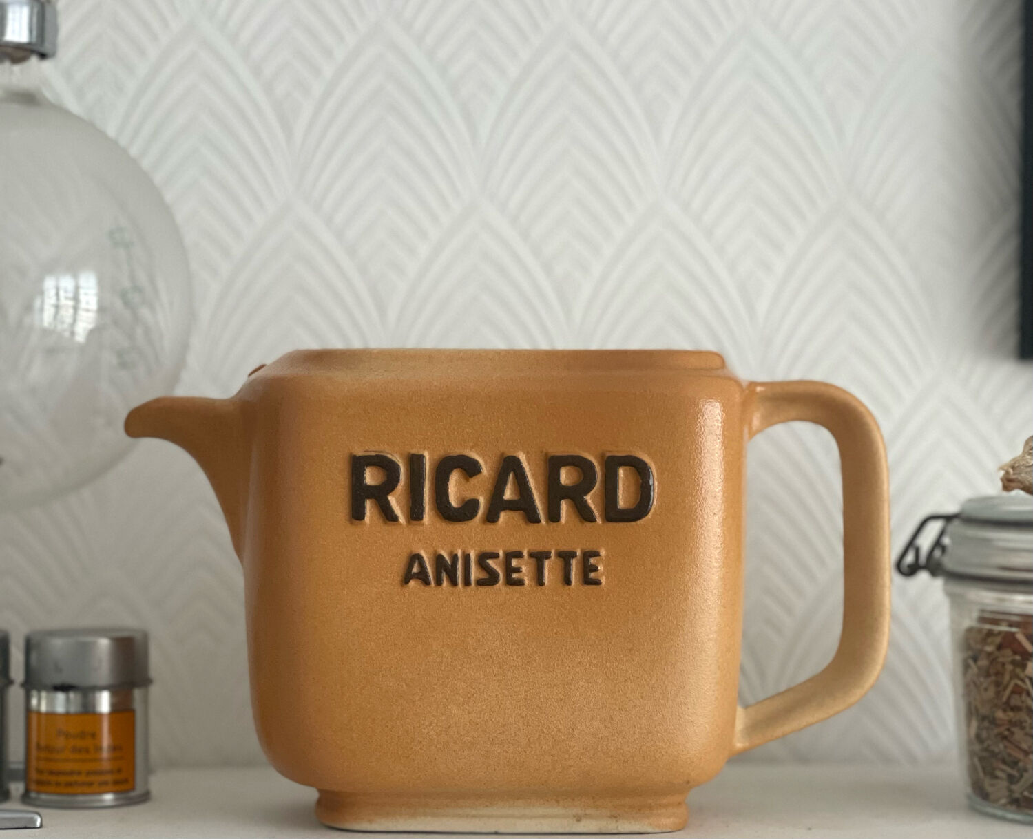 Pitcher in Ricard sandstone