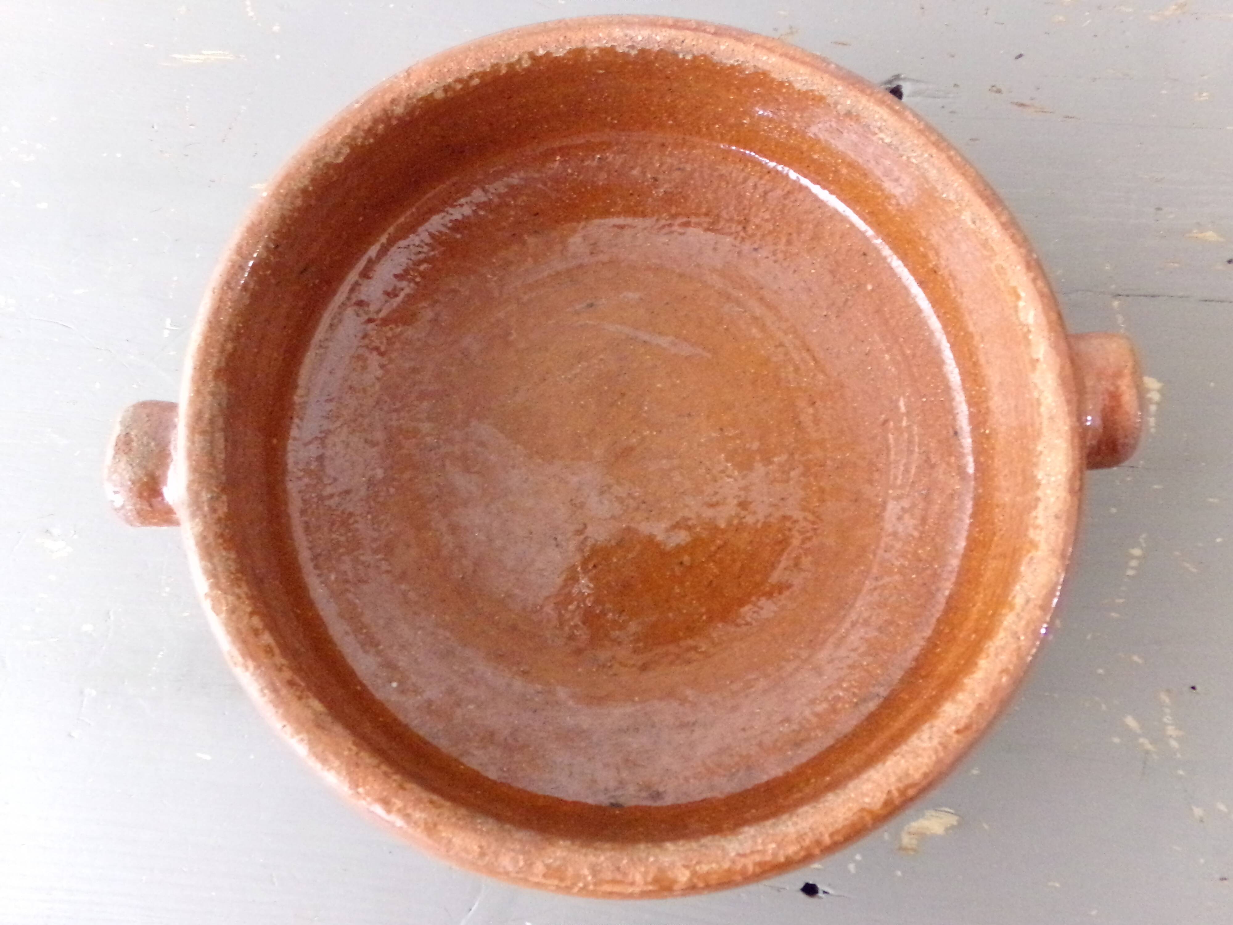 Old dish in glazed terracotta small model