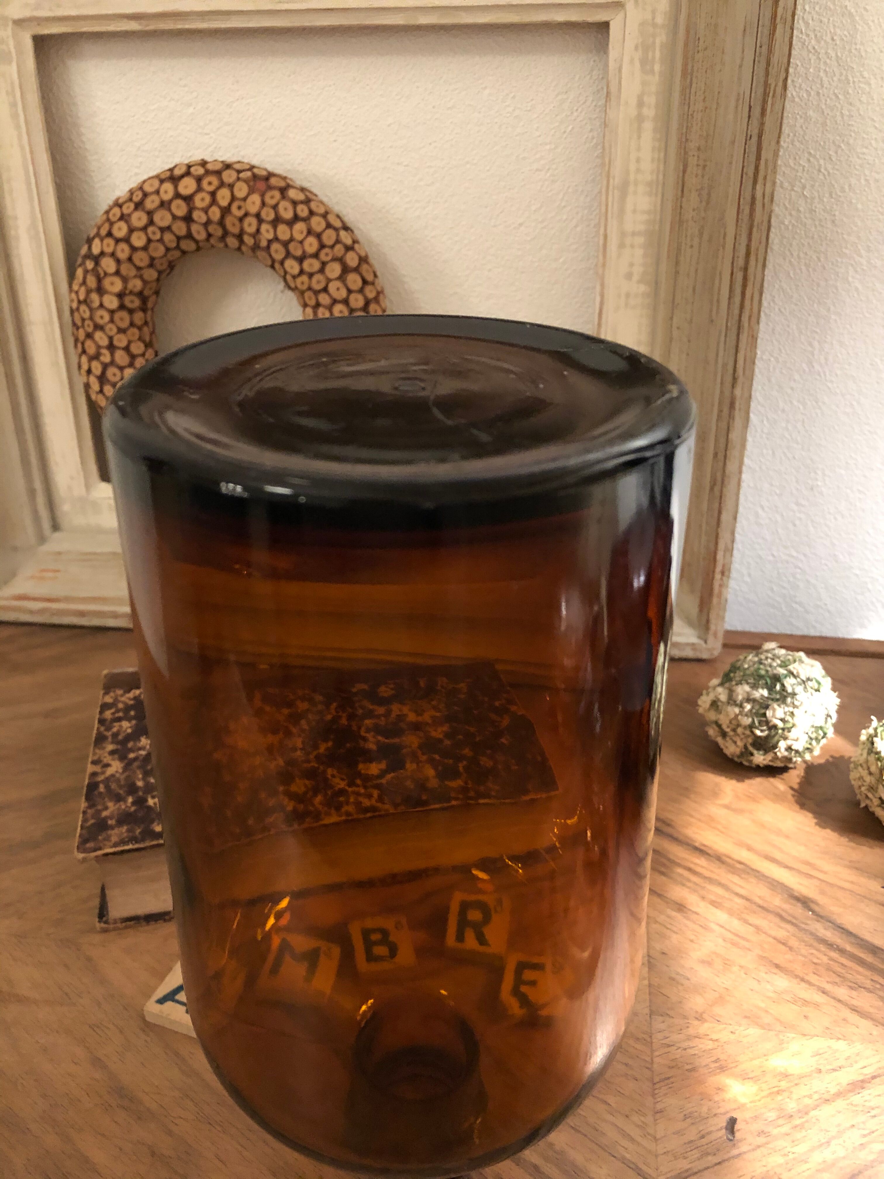 Amber flask