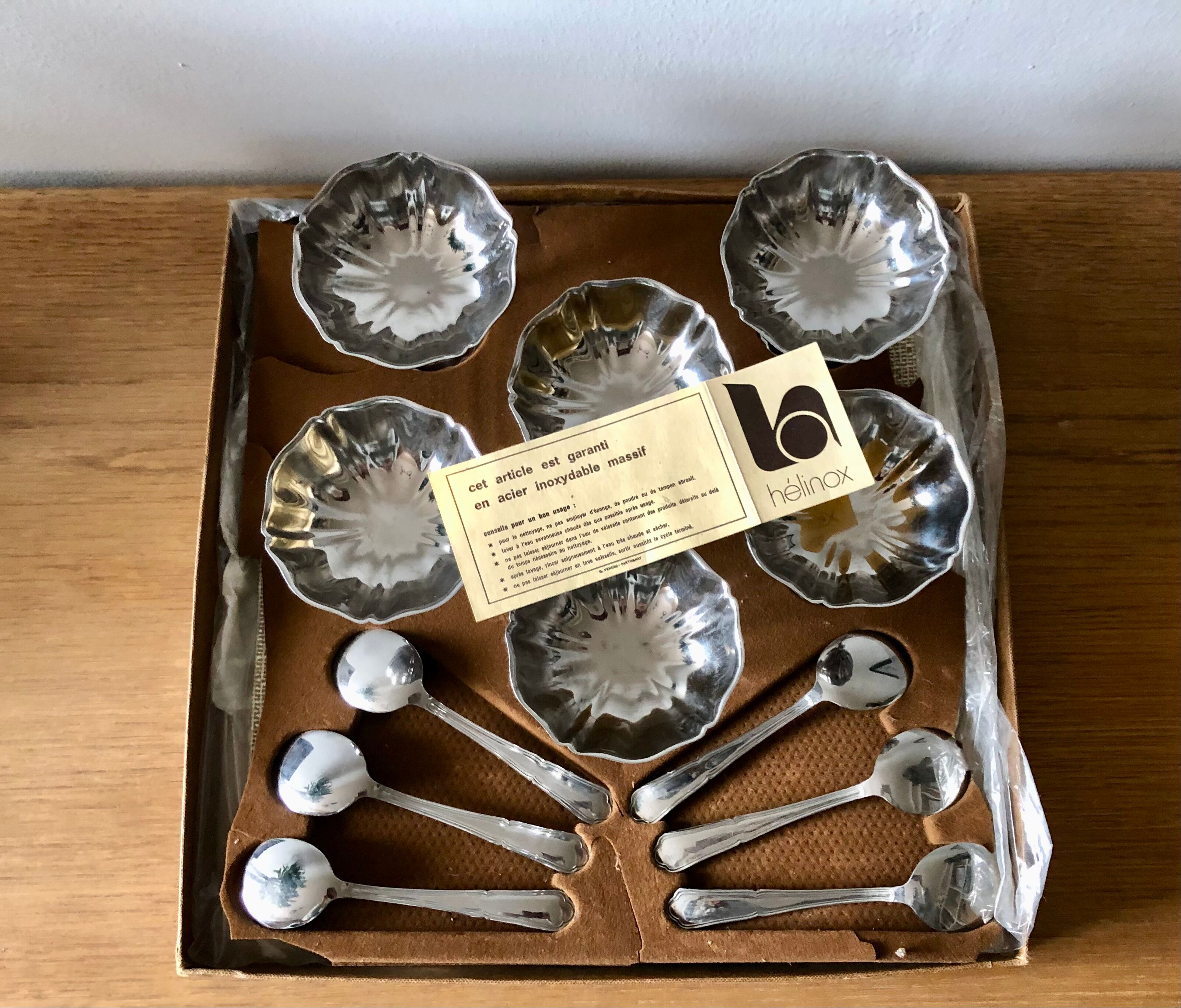 Ice cup box spoons and tray
