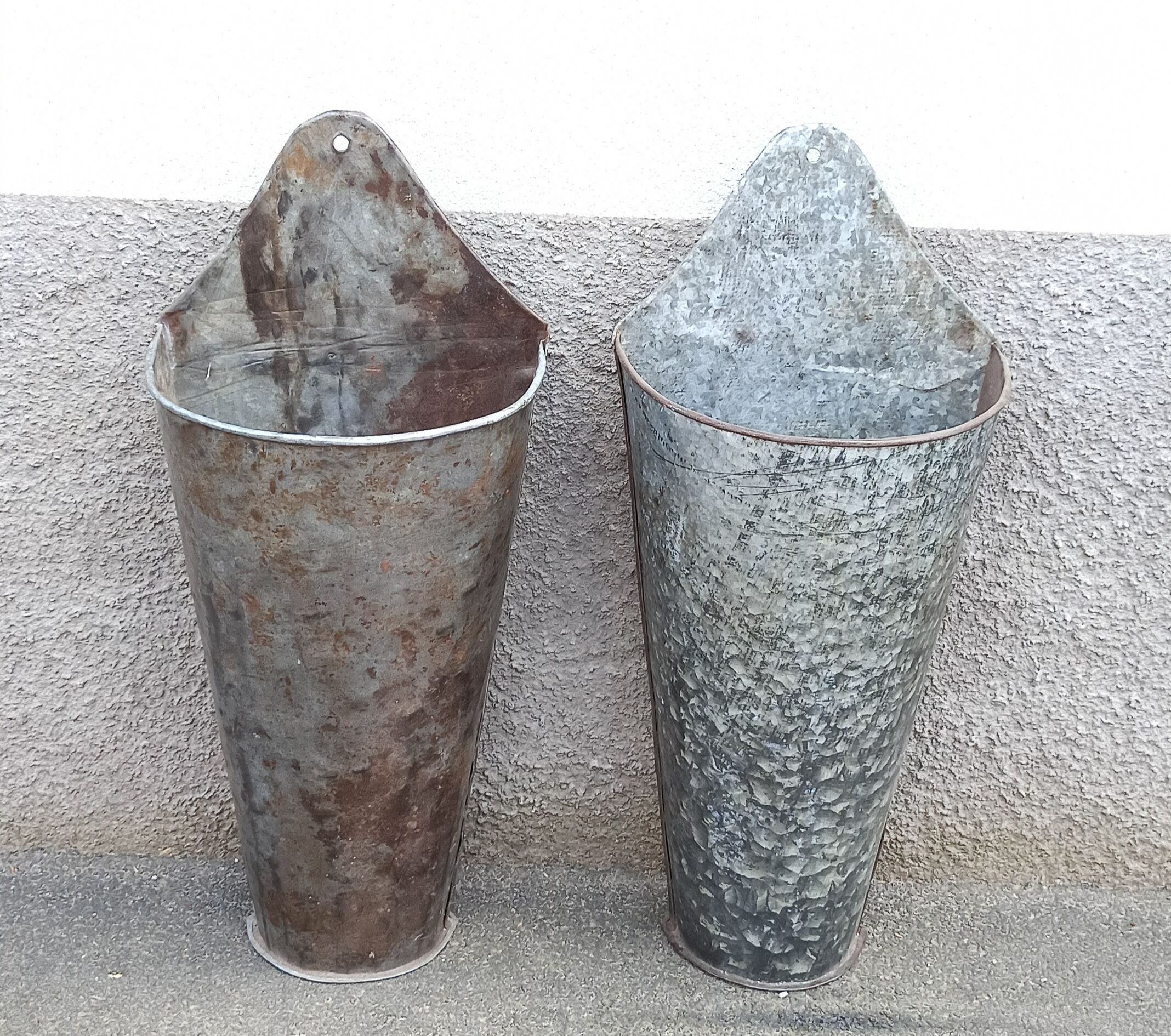Zinc flower pot