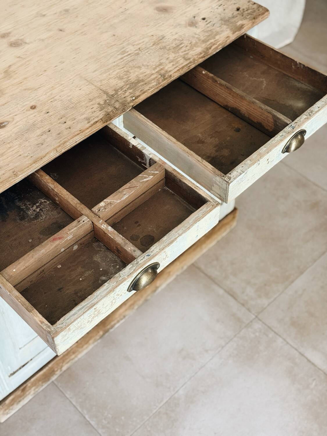 Parisian sideboard with blue-grey patina