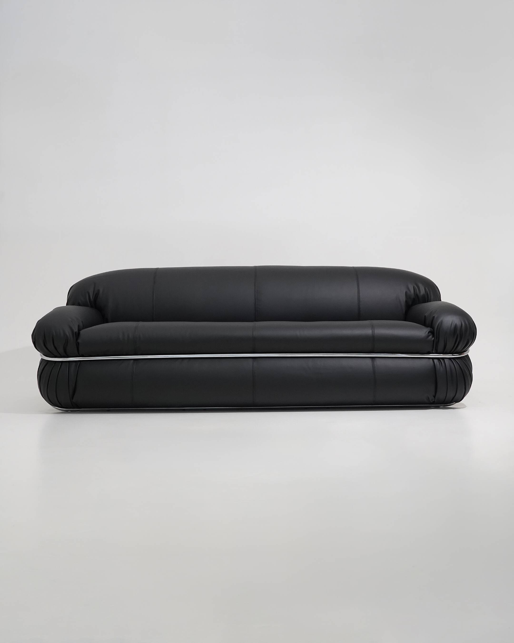 Canapé 3 places modèle "Luisa" par Ico e Luisa Parisi pour Comfort, années 1970
