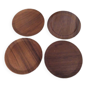 Wooden plates