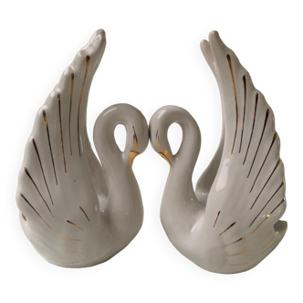 Paire de cygnes en céramique