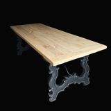 Spanish table